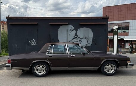Buick LeSabre VIII, 1983 год, 2 290 000 рублей, 6 фотография