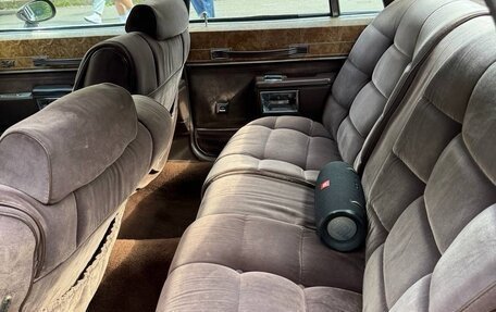 Buick LeSabre VIII, 1983 год, 2 290 000 рублей, 11 фотография