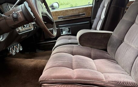 Buick LeSabre VIII, 1983 год, 2 290 000 рублей, 10 фотография