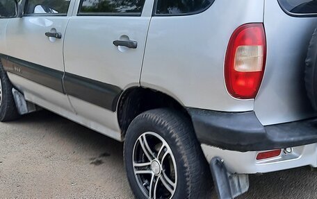 Chevrolet Niva I рестайлинг, 2006 год, 420 000 рублей, 7 фотография