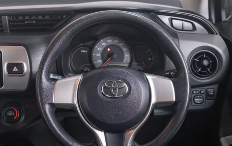 Toyota Vitz, 2016 год, 979 000 рублей, 10 фотография