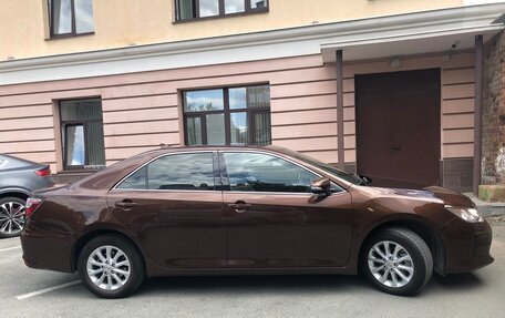 Toyota Camry, 2017 год, 3 020 000 рублей, 5 фотография