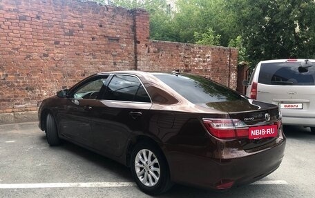 Toyota Camry, 2017 год, 3 020 000 рублей, 3 фотография