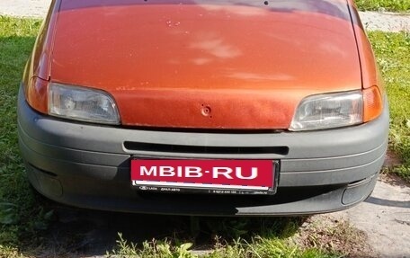 Fiat Punto III Punto Evo рестайлинг, 1997 год, 65 000 рублей, 9 фотография