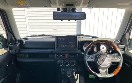 Suzuki Jimny, 2022 год, 1 510 000 рублей, 8 фотография