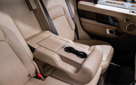Land Rover Range Rover IV рестайлинг, 2018 год, 6 900 000 рублей, 19 фотография