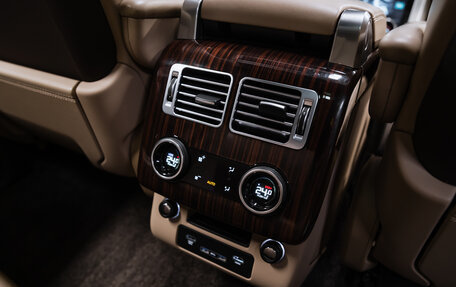 Land Rover Range Rover IV рестайлинг, 2018 год, 6 900 000 рублей, 23 фотография