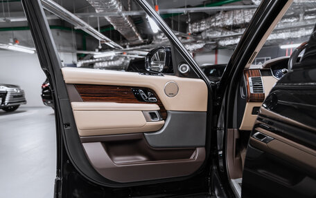 Land Rover Range Rover IV рестайлинг, 2018 год, 6 900 000 рублей, 24 фотография
