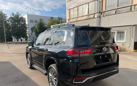 Toyota Land Cruiser, 2024 год, 10 990 000 рублей, 4 фотография