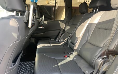 Toyota Land Cruiser, 2024 год, 10 990 000 рублей, 10 фотография
