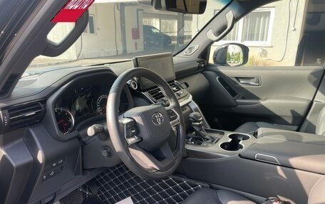 Toyota Land Cruiser, 2024 год, 10 990 000 рублей, 5 фотография