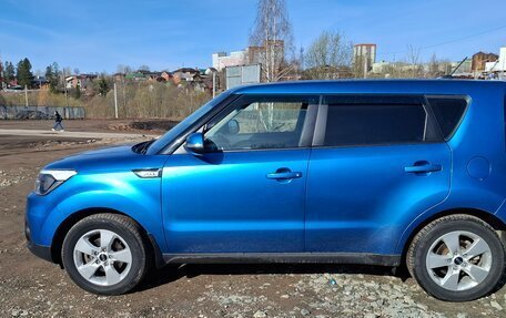 KIA Soul II рестайлинг, 2018 год, 1 375 000 рублей, 6 фотография