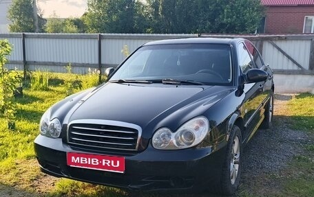 Hyundai Sonata IV рестайлинг, 2006 год, 600 000 рублей, 1 фотография