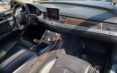 Audi A8, 2013 год, 1 247 000 рублей, 13 фотография