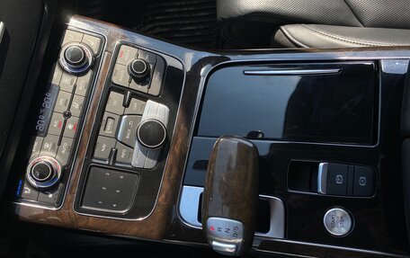 Audi A8, 2013 год, 1 247 000 рублей, 20 фотография