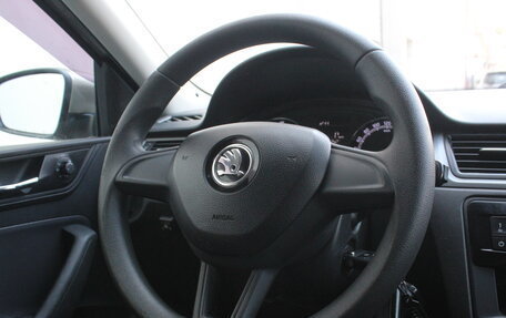 Skoda Rapid I, 2017 год, 715 000 рублей, 14 фотография
