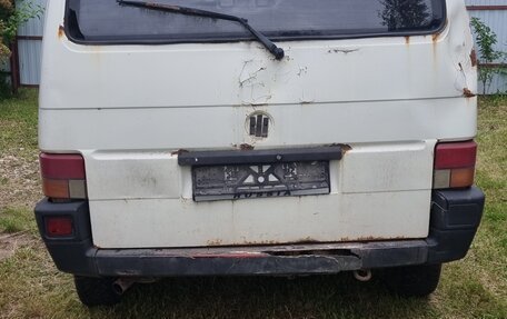 Volkswagen Transporter T4, 1993 год, 300 000 рублей, 3 фотография