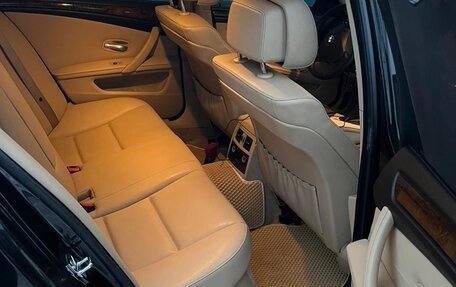 BMW 5 серия, 2008 год, 1 200 000 рублей, 10 фотография