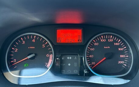 Renault Duster I рестайлинг, 2012 год, 960 000 рублей, 5 фотография