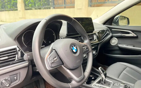 BMW 1 серия, 2022 год, 1 965 000 рублей, 10 фотография