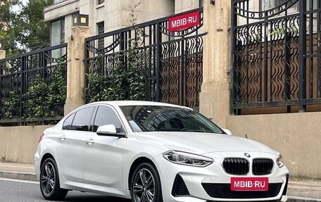 BMW 1 серия, 2022 год, 1 965 000 рублей, 3 фотография