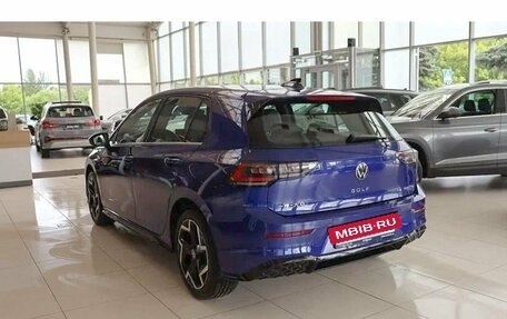 Volkswagen Golf VIII, 2025 год, 4 200 000 рублей, 3 фотография