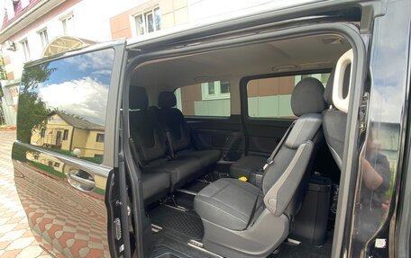 Mercedes-Benz V-Класс, 2014 год, 2 950 000 рублей, 7 фотография