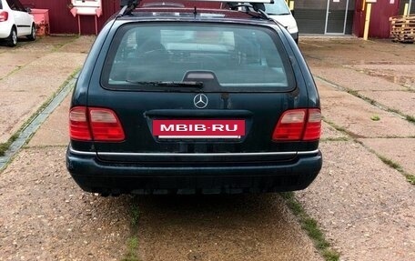 Mercedes-Benz E-Класс, 1998 год, 320 000 рублей, 8 фотография