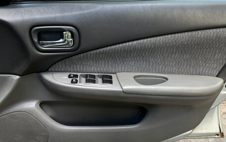 Nissan Sunny B15, 2000 год, 265 000 рублей, 14 фотография
