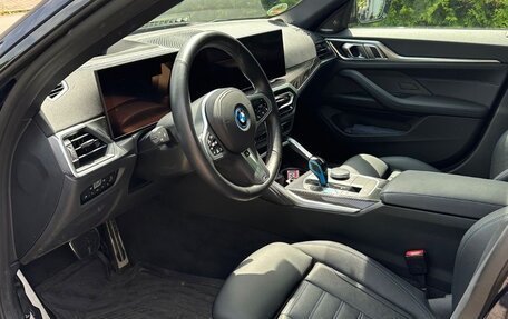 BMW i4, 2022 год, 5 500 000 рублей, 4 фотография