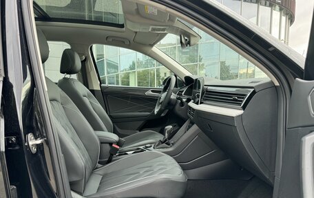 Volkswagen Tiguan II, 2023 год, 4 450 000 рублей, 10 фотография