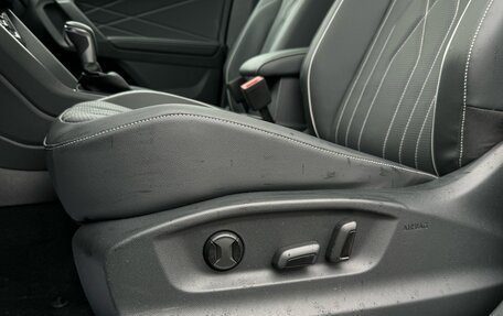 Volkswagen Tiguan II, 2023 год, 4 450 000 рублей, 27 фотография