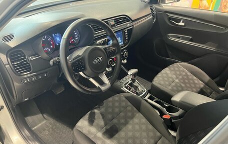 KIA Rio IV, 2020 год, 1 669 000 рублей, 10 фотография