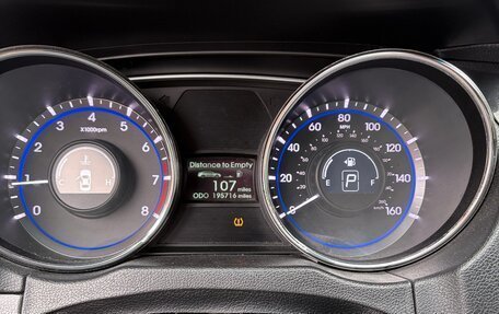 Hyundai Sonata VI, 2010 год, 1 150 000 рублей, 13 фотография