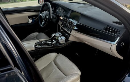BMW 5 серия, 2010 год, 2 254 999 рублей, 16 фотография