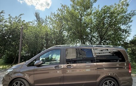 Mercedes-Benz V-Класс, 2018 год, 4 450 000 рублей, 2 фотография