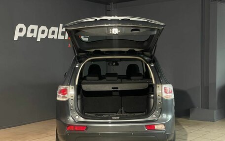 Mitsubishi Outlander III рестайлинг 3, 2014 год, 1 250 000 рублей, 5 фотография