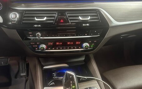 BMW 5 серия, 2019 год, 4 800 000 рублей, 8 фотография