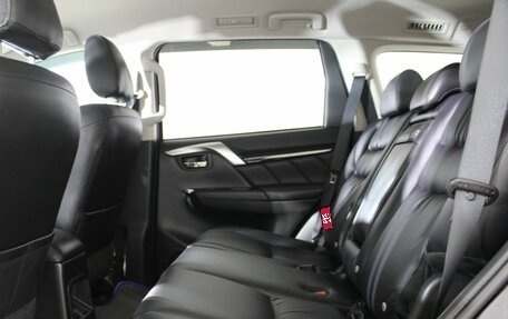 Mitsubishi Pajero Sport III рестайлинг, 2020 год, 3 550 000 рублей, 13 фотография