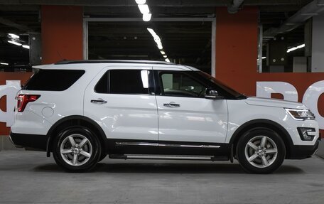 Ford Explorer VI, 2017 год, 3 149 000 рублей, 4 фотография