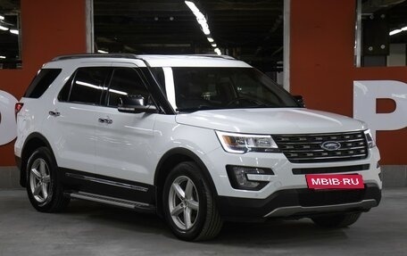 Ford Explorer VI, 2017 год, 3 149 000 рублей, 3 фотография