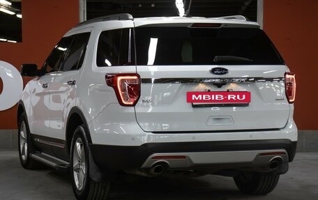 Ford Explorer VI, 2017 год, 3 149 000 рублей, 7 фотография