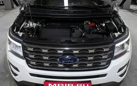 Ford Explorer VI, 2017 год, 3 149 000 рублей, 9 фотография