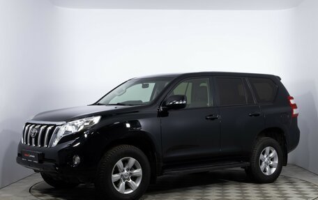 Toyota Land Cruiser Prado 150 рестайлинг 2, 2015 год, 2 600 000 рублей, 1 фотография