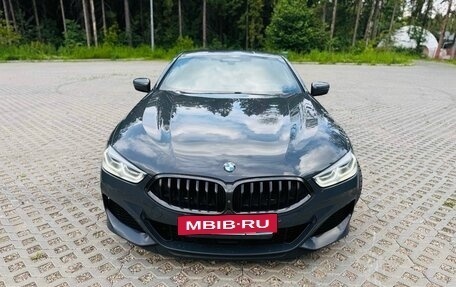 BMW 8 серия, 2019 год, 6 700 000 рублей, 18 фотография
