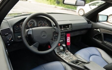 Mercedes-Benz SL-Класс, 1998 год, 17 000 000 рублей, 11 фотография