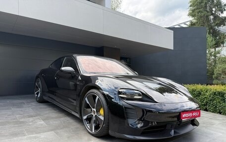 Porsche Taycan I, 2022 год, 13 800 000 рублей, 1 фотография