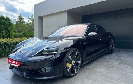 Porsche Taycan I, 2022 год, 13 800 000 рублей, 5 фотография
