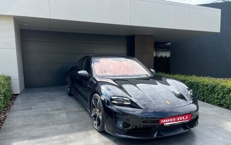 Porsche Taycan I, 2022 год, 13 800 000 рублей, 2 фотография