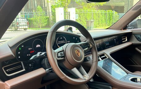 Porsche Taycan I, 2022 год, 13 800 000 рублей, 14 фотография